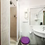 Hotel Nologo *